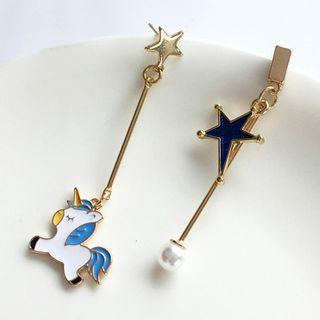 Non-matching Faux Pearl Glaze Unicorn Dangle Earring