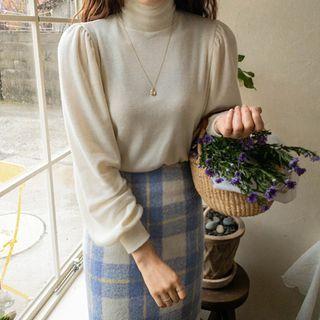 Shirred-sleeve Turtleneck Top