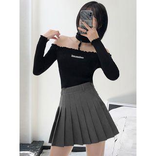 Boatneck Knit Top With Choker