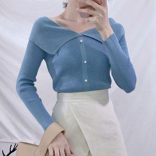 Long-sleeve Faux Pearl Accent Knit Top