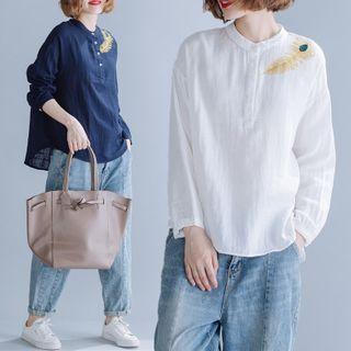 Long-sleeve Floral Embroidered Buttoned Blouse