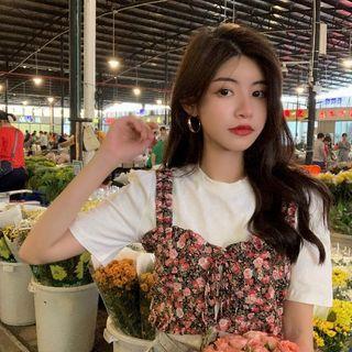 Round-neck Plain Top / Floral Ruffle Cropped Tank Top