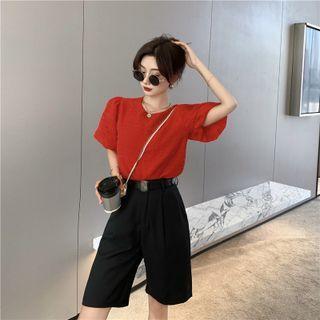 Puff-sleeve Top / Dress Shorts