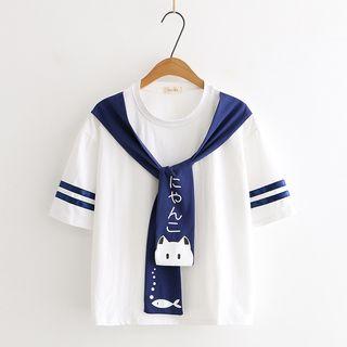 Mock Two-piece Short-sleeve Cat Print T-shirt