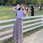 Short-sleeve Plain T-shirt / Floral Print Midi A-line Skirt / Set