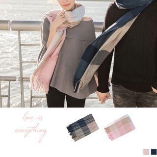 Couple Matching Checker Fringed Scarf