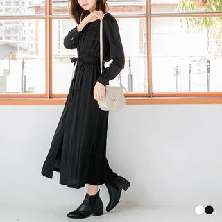 Long Sleeve Tie-waist Shirtdress