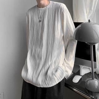 Long-sleeve Wave Pattern T-shirt