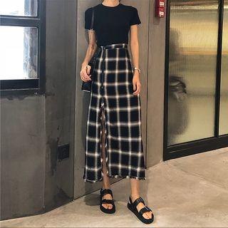 Short-sleeve T-shirt / Slit Check Midi Skirt