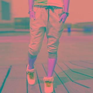 Color Block Lettering Crop Sweatpants