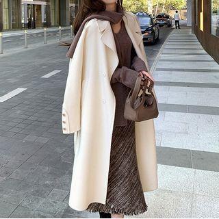 Notch Lapel Plain Woolen Coat