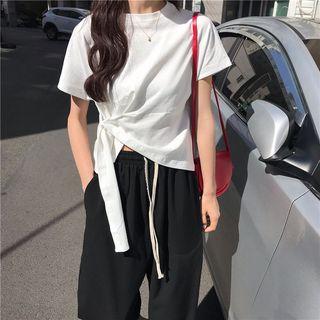 Plain Short-sleeve T-shirt / Crop Straight Fit Pants
