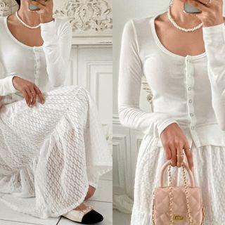 Scoop-neck Slim-fit Cardigan Ivory - One Size