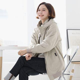 Turtle-neck Zip-up Jacket