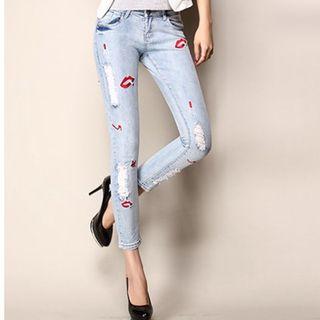 Embroidered Distressed Washed Cropped Jeans