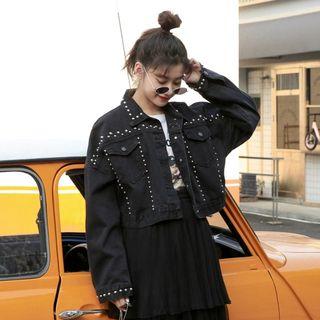 Studded Buttoned Denim Jacket