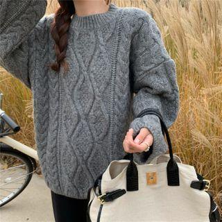 Loose-fit Cable-knit Sweater / High-waist Straight-cut Pants