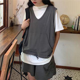 Kangaroo-pocket Drawstring Vest / Cargo Shorts