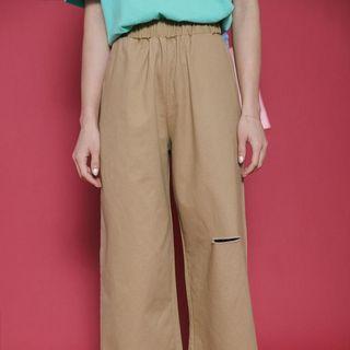 Distressed Cropped Straight Cut Pants