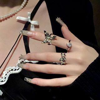 Set Of 1 / 2: Butterfly Rhinestone Alloy Ring (various Designs)
