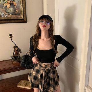 Contrast Trim Long-sleeve Crop Top / Tie-waist Plaid Skort