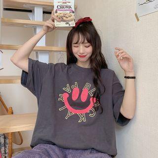 Elbow-sleeve Smiley Face Embroidery T-shirt