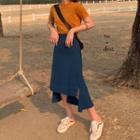 Plain Short-sleeve T-shirt / Side Slit Straight-fit Skirt