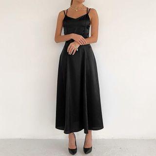 Double-strap Plain Open-back A-line Dress