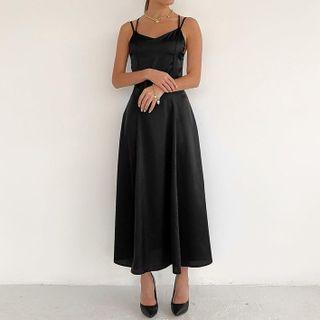 Double-strap Plain Open-back A-line Dress