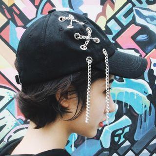 Chain Detailed Cap