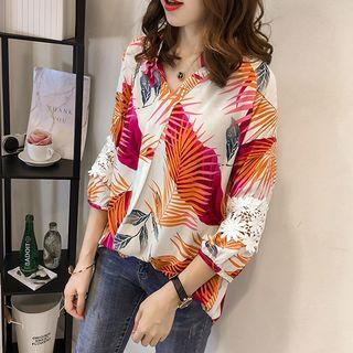 3/4-sleeve Leaf-print Blouse