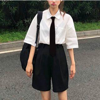 Elbow-sleeve Plain Shirt With Tie / High-waist Shorts