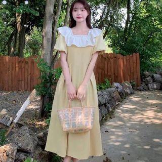 Short-sleeve Square-neck Ruffle Trim Dress