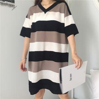 Stripe Short-sleeve V-neck Knit Top