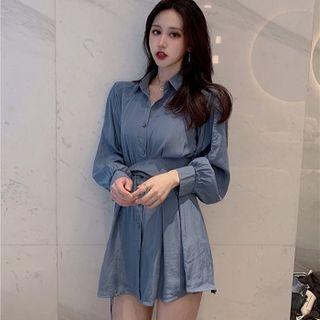 Set:plain Long-sleeve Blouse + High-waist Shorts