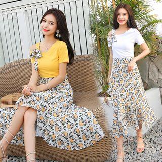 Set: Short-sleeve T-shirt + Midi A-line Skirt