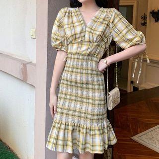 Plaid Puff-sleeve Ruffle Hem Mini Sheath Dress