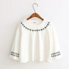 Embroidered Elbow Sleeve Cropped T-shirt