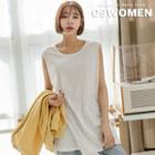 Sleeveless Deep-slit Long T-shirt