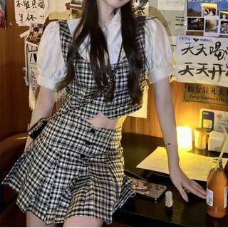 Set: Short-sleeve Plaid Blouse + Skirt