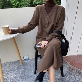 Long-sleeve Buttoned Knit Midi Shift Dress