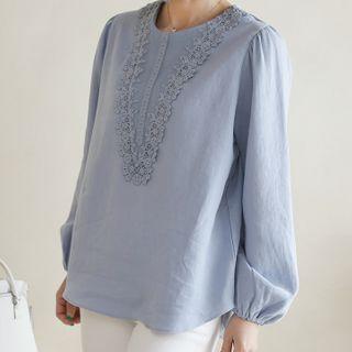 Crochet-lace Dip-back Peasant Blouse
