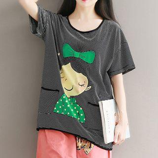 Elbow Sleeve Printed Pinstriped T-shirt