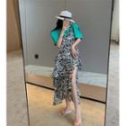 Short-sleeve T-shirt / Floral Print Midi Overall Dress