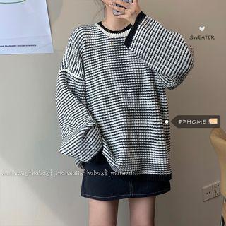 Striped Sweater Sweater - Black & White - One Size