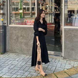 [lovb] Balloon-sleeve V-neck Flared Long Dress