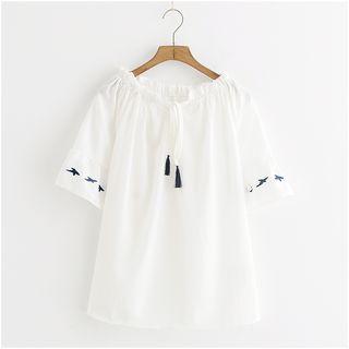 Short-sleeve Embroidered Tasseled Top