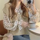 Puff-sleeve Blouse / Plain Sweater Vest