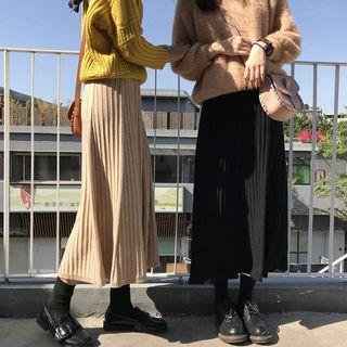 Accordion Pleat A-line Midi Knit Skirt