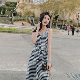 Buttoned Gingham Sleeveless A-line Midi Dress